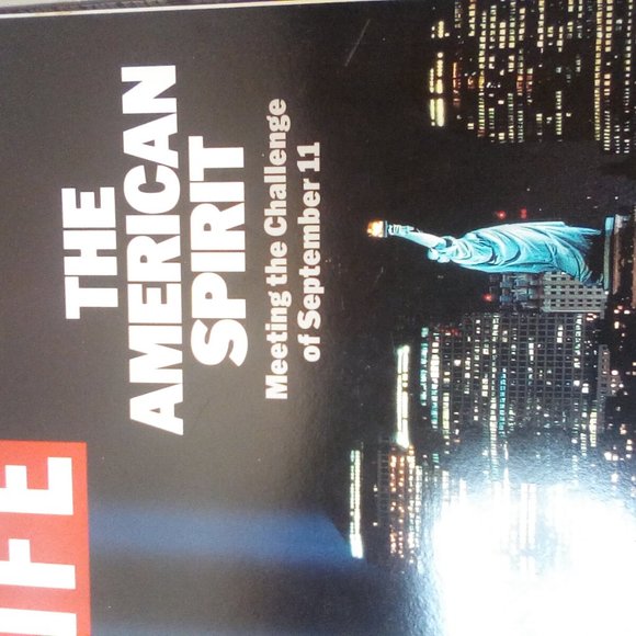 2 Rare Life Magazine books of sep.11 & a Rare Photo of Queen Elizabeth ll - Picture 14 of 14